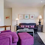 Suites Murillo Alcazar